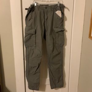 Brand new, never worn H&M cargo pants.